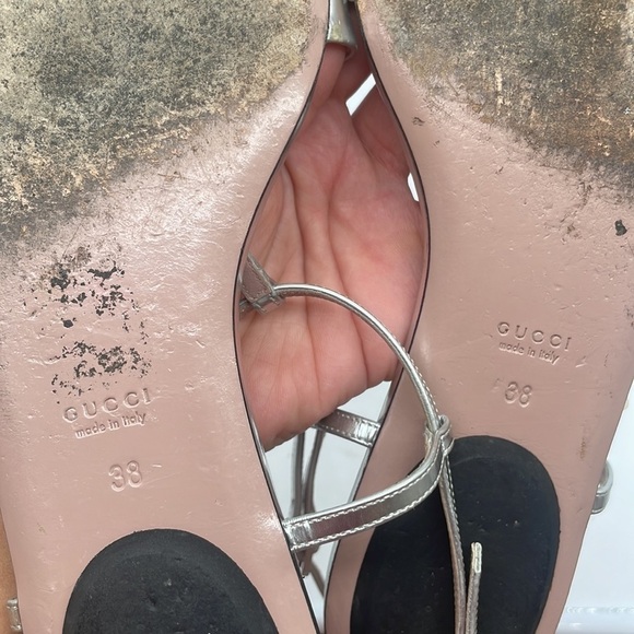 Gucci Metallic Silver leather Horsebit T strap flat sandals 38 - Picture 8 of 8